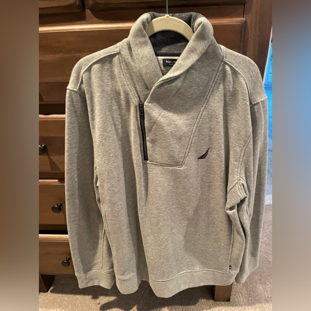NWOT Nautica half zip light gray